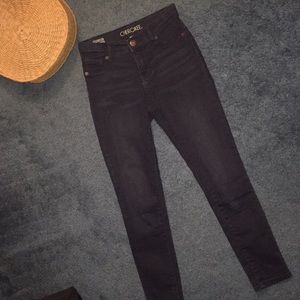 Dark wash super skinny Cherokee jeans